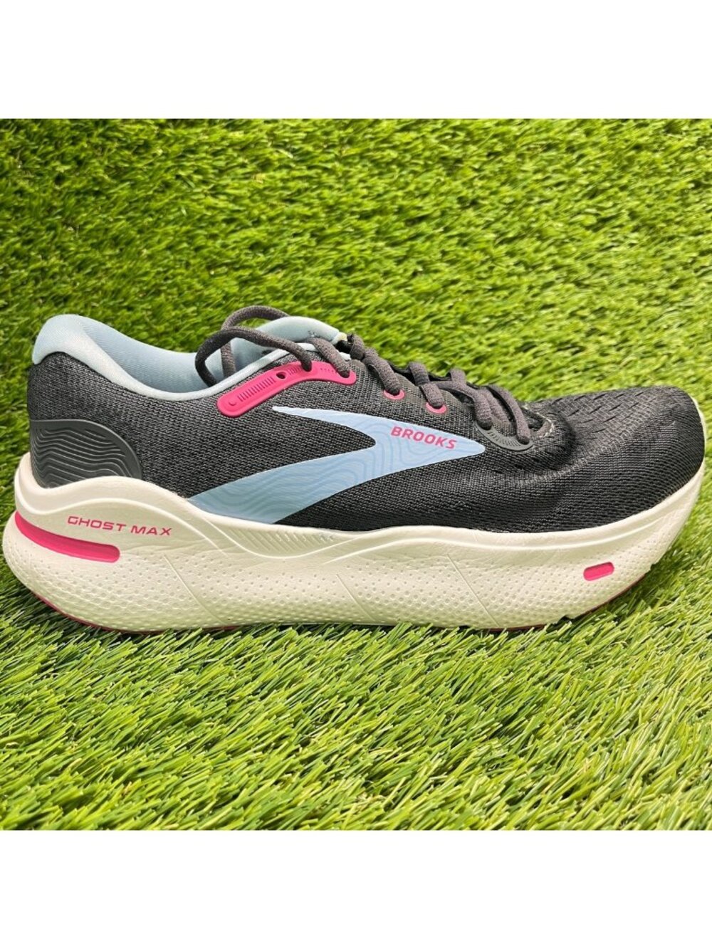 Brooks Ghost Max Womens Size 8 Black Blue Pink Athletic Running Shoes Sneakers